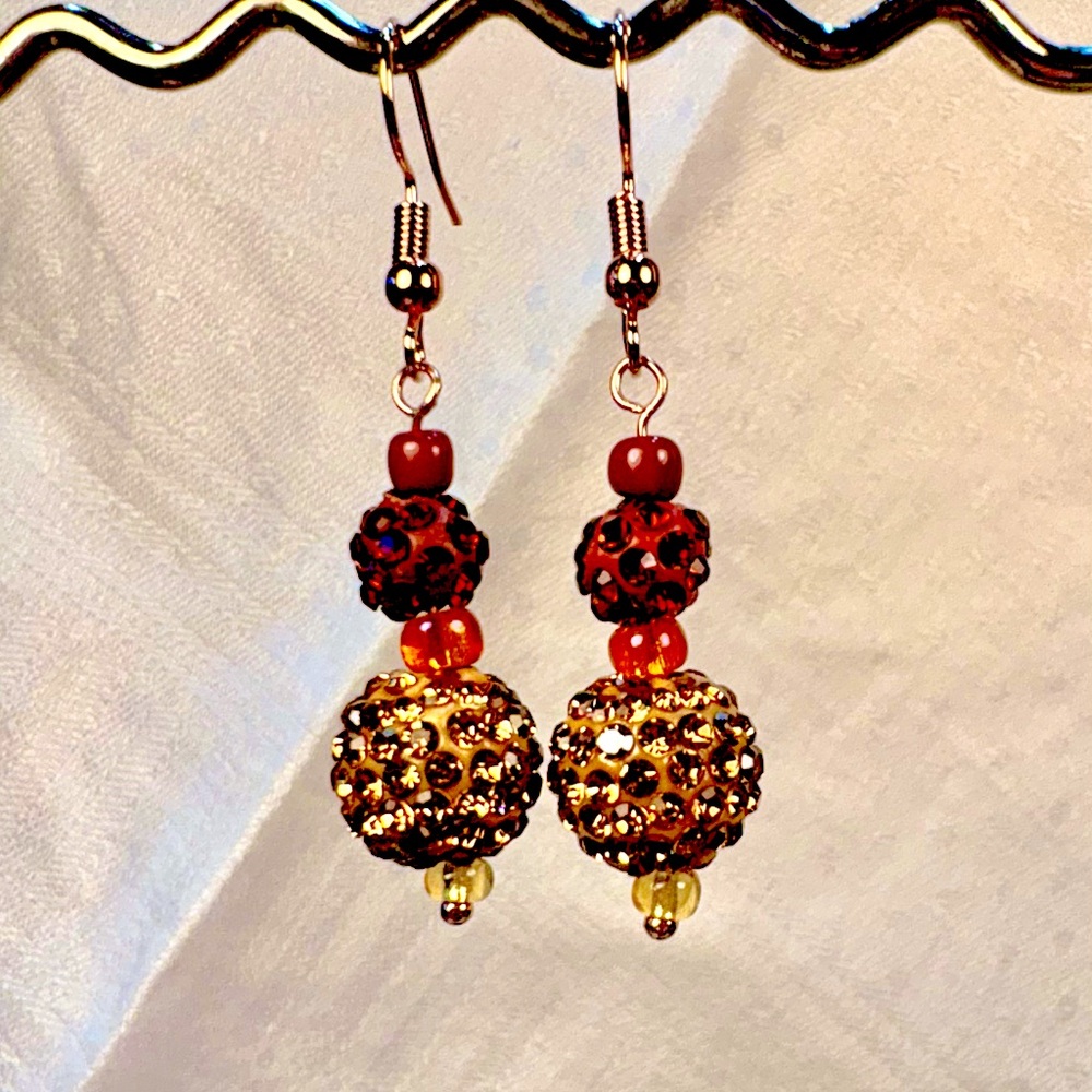 🍂Earrings Pierced Handcrafted Tan & Smaller Brown Bead w/Rhinestones Accent Bead